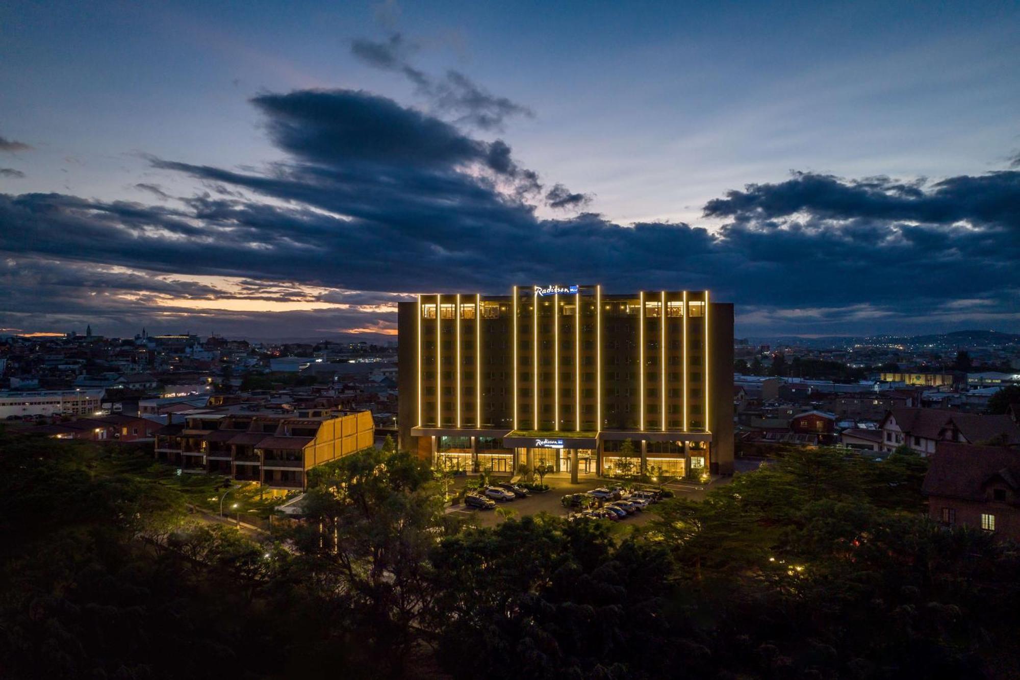 Radisson Blu Hotel Antananarivo Waterfront 外观 照片
