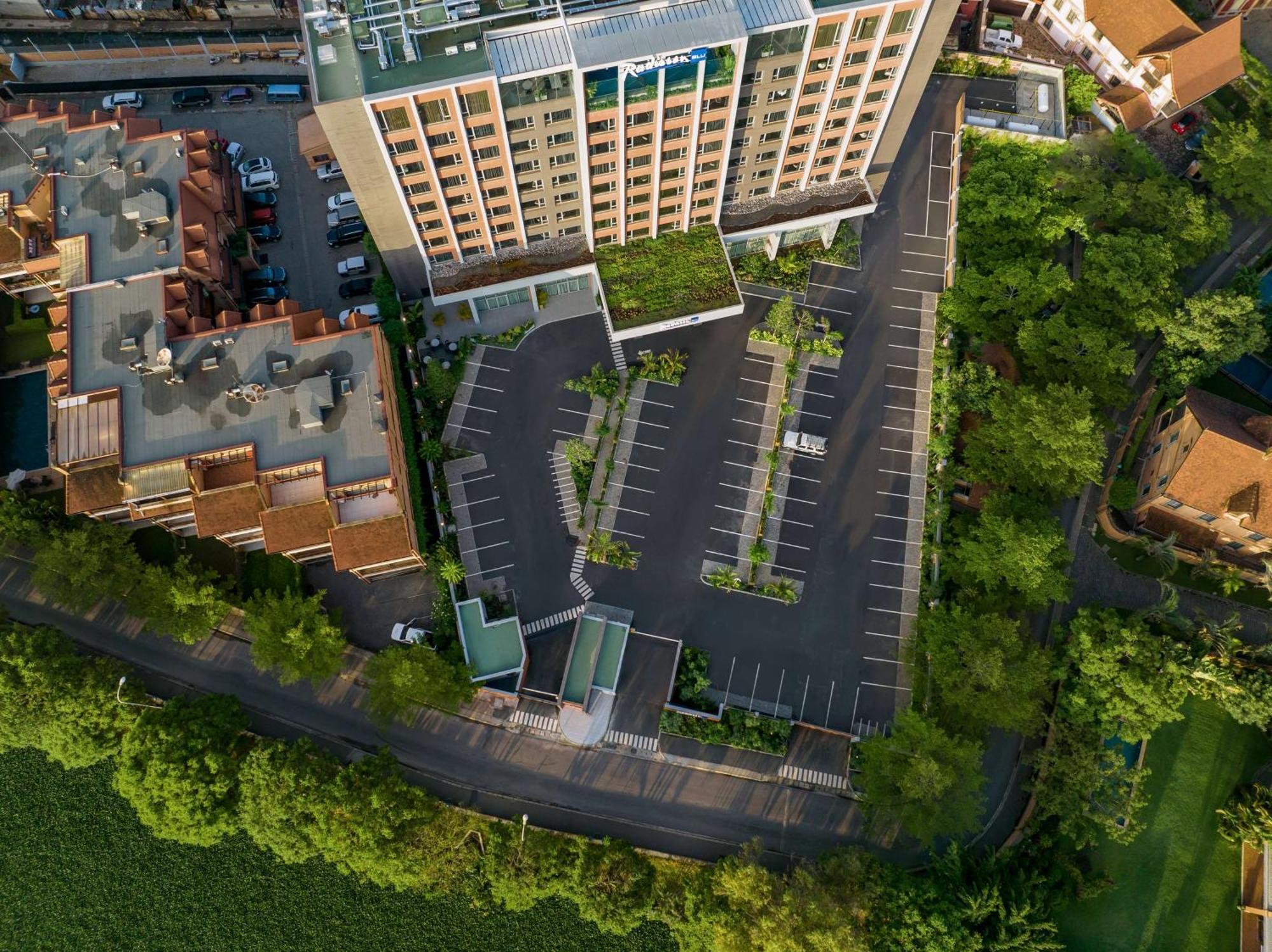 Radisson Blu Hotel Antananarivo Waterfront 外观 照片